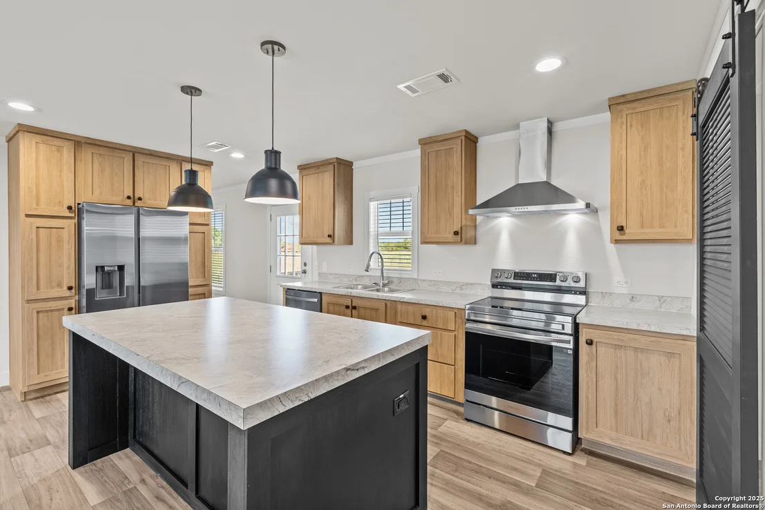 Photo of 2354 Stevens Rd