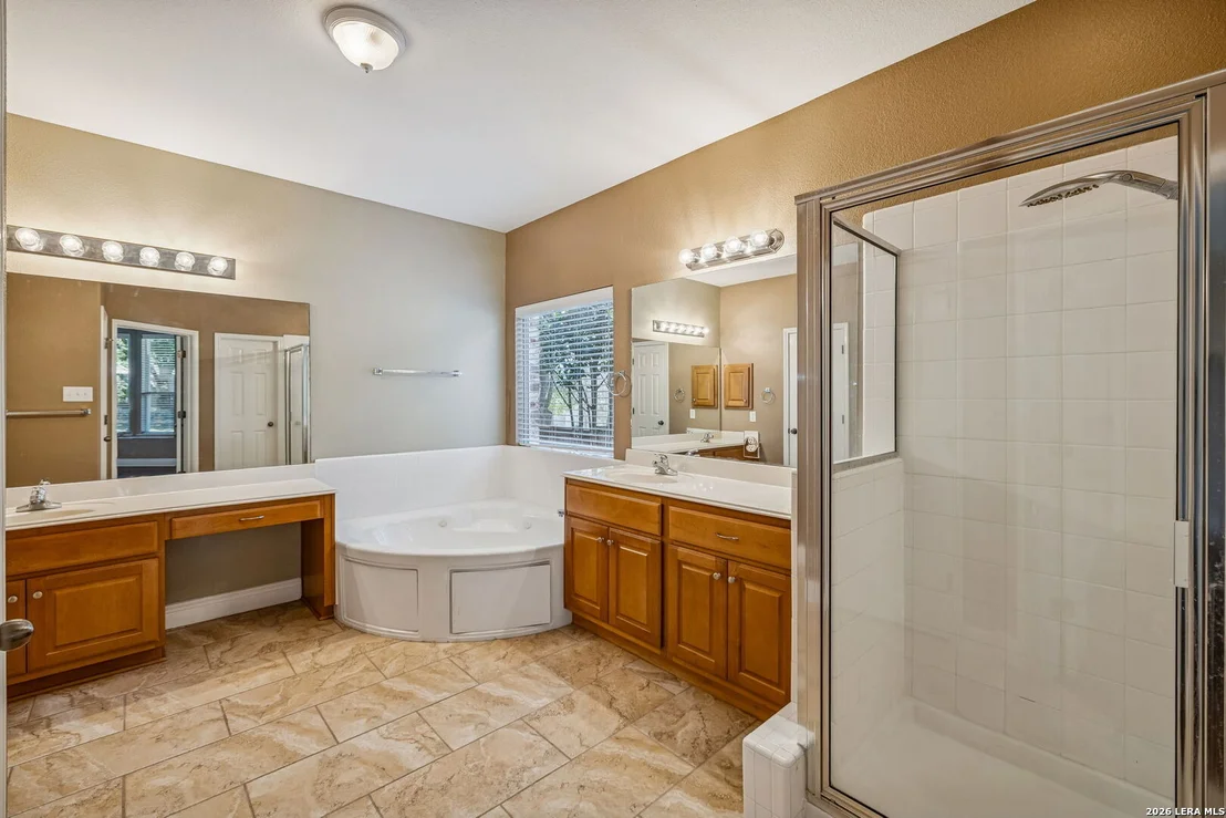 Photo of 611 Enchanted Way