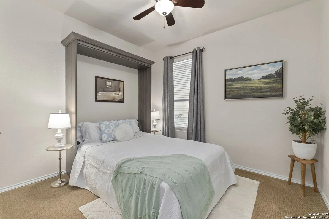 Photo of 27320 Paraiso Manor