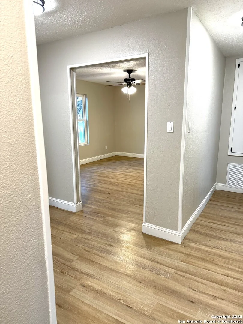 Photo of 1212 fairview