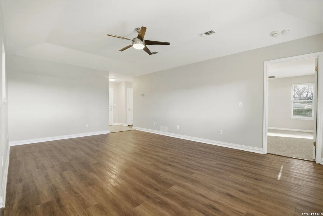 Photo of 23 SHADOW CIR