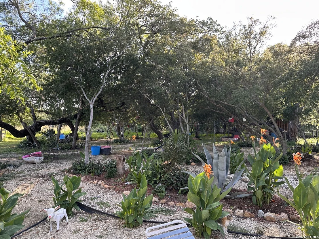 Photo of 332 Private Road 6632