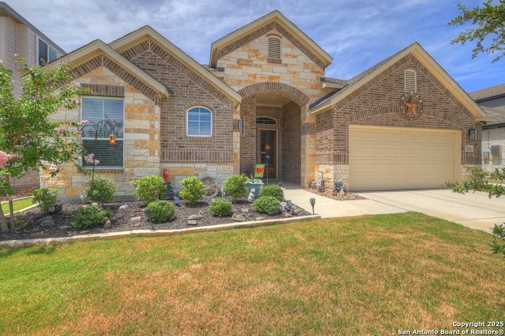 Photo of 929 Rench