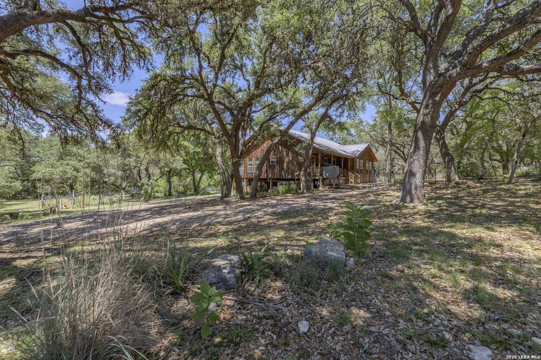 Photo of 150 PLATTEN CREEK RD