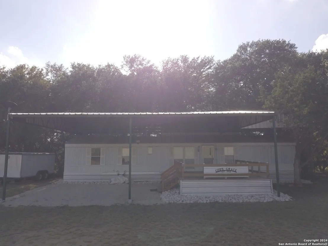 Photo of 790 Flatrock Circle