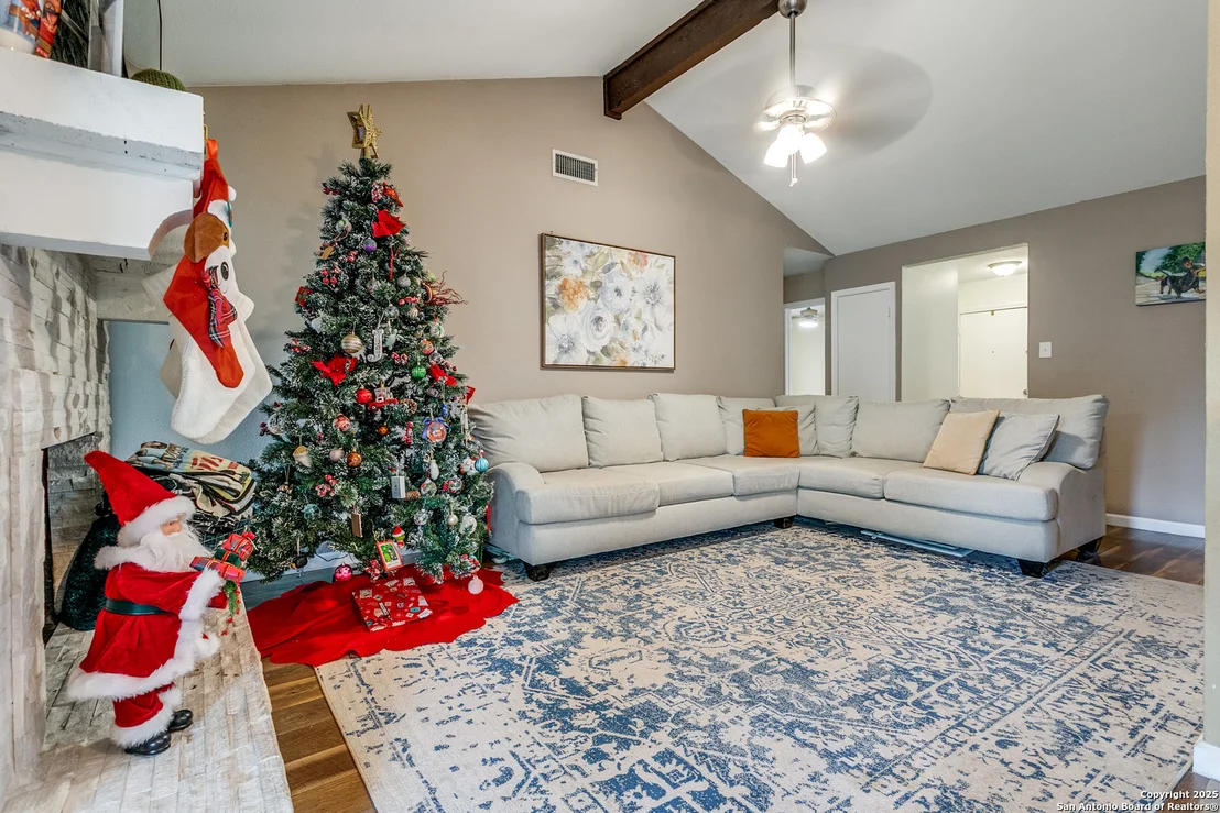 Photo of 4675 Wetz