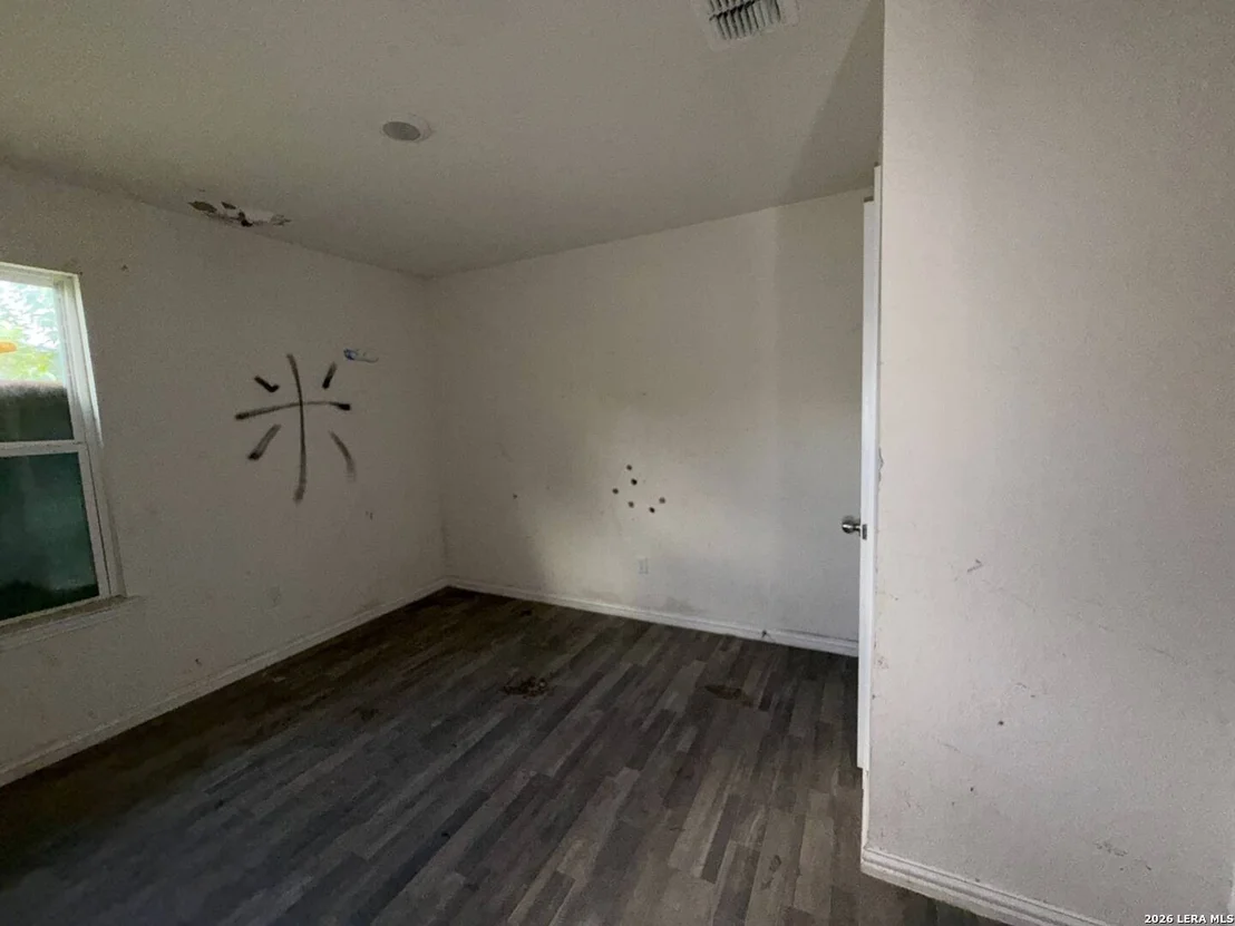 Photo of 438 Corliss