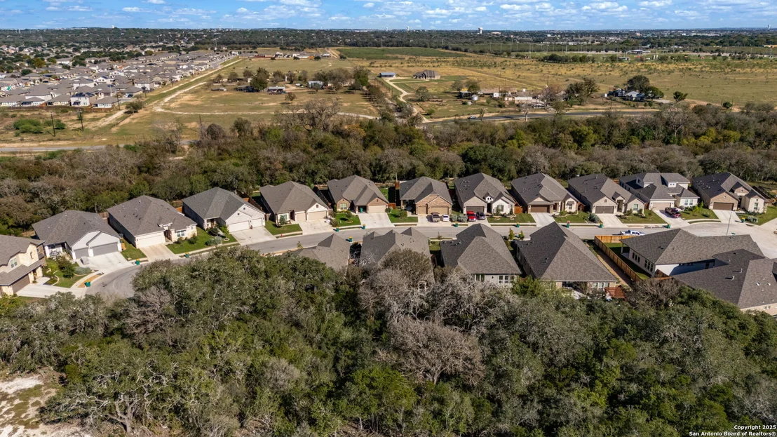 Photo of 123 Low Meadow
