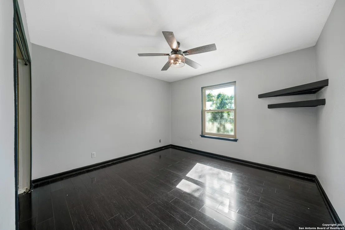 Photo of 2514 heather path