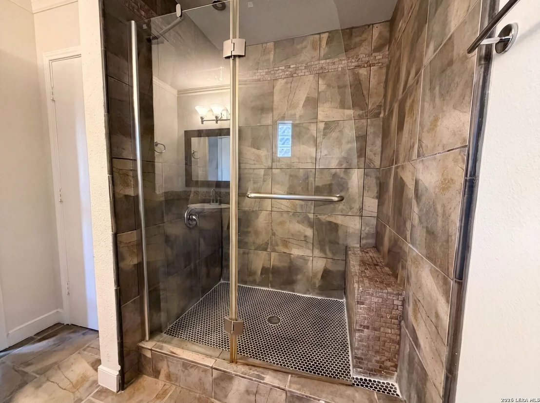 Photo of 1620 SUNVIEW CIR