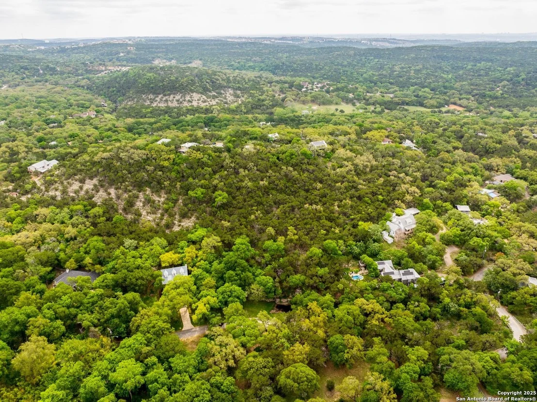 Photo of 19019 Lookout Mountain Trail