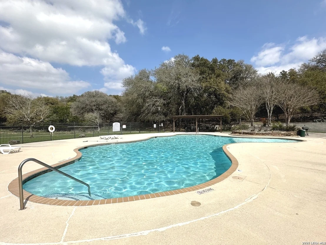 Photo of 541 Saxet Trail