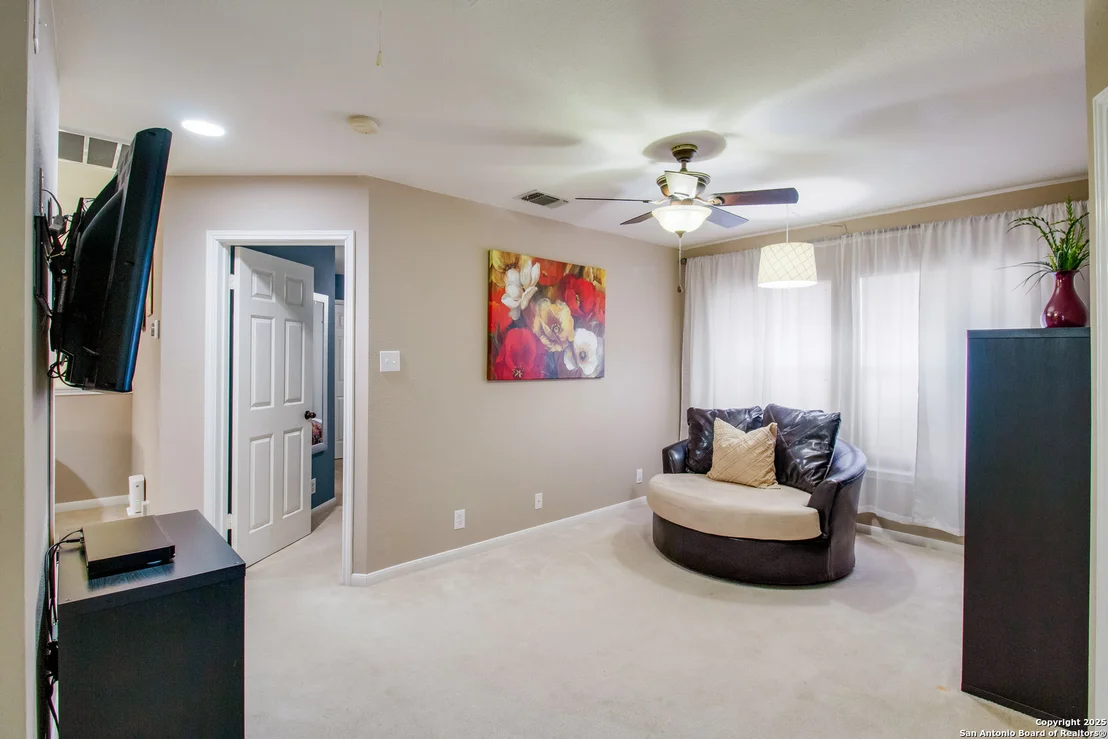 Photo of 6019 Hart Fld