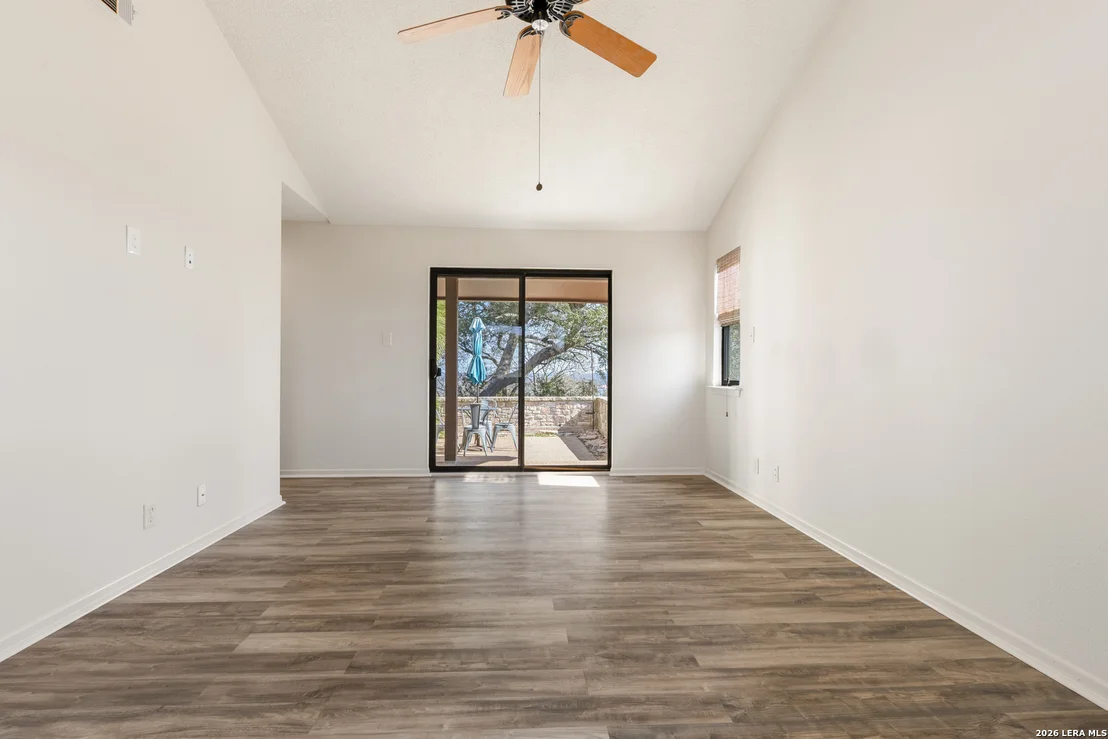 Photo of 26938 Karsch