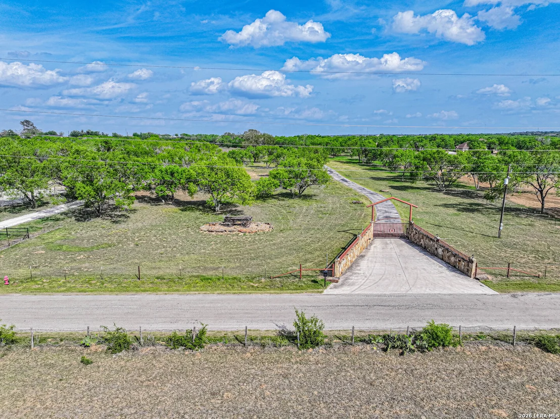 Photo of 819 County Road 356