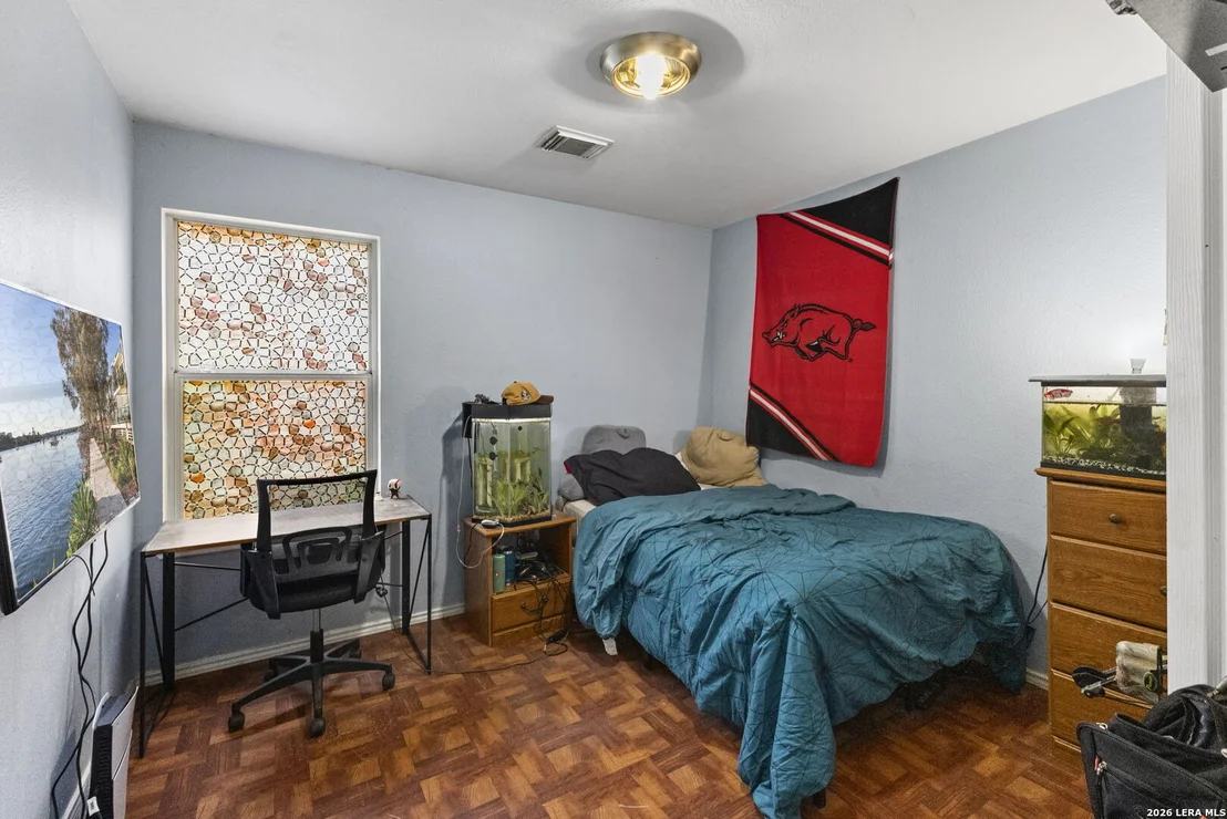 Photo of 1427 Kingsbridge