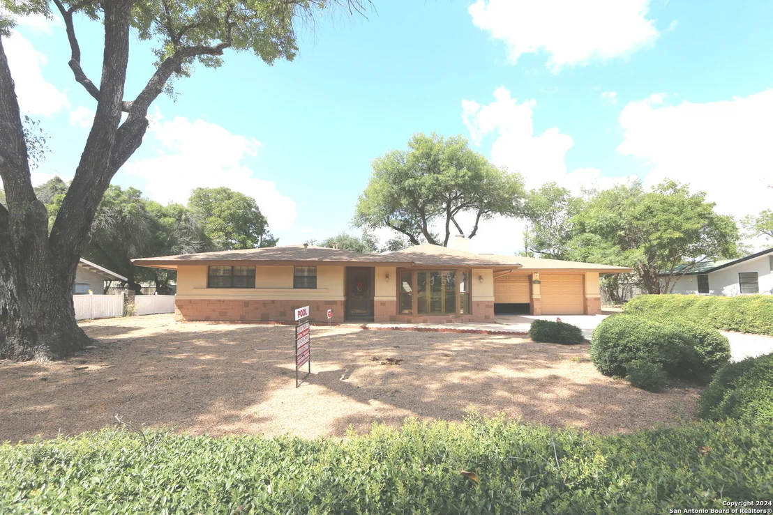 Photo of 5621 GALEWIND DR