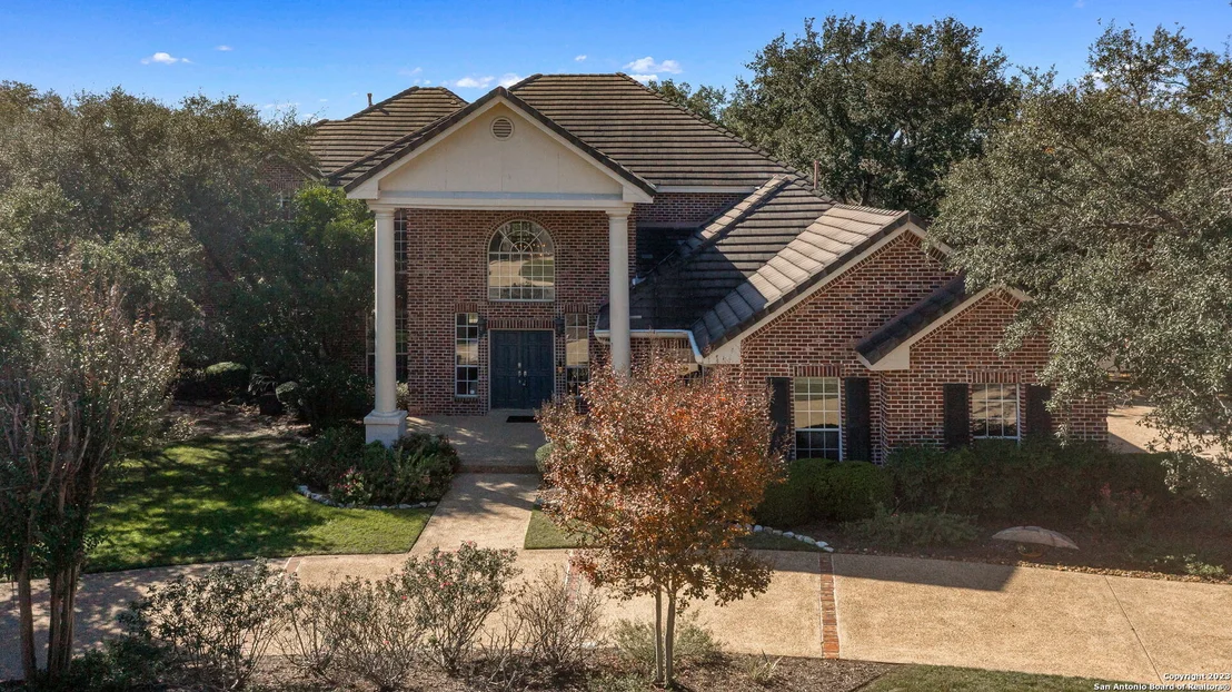 Photo of 32 IMPERIAL WAY