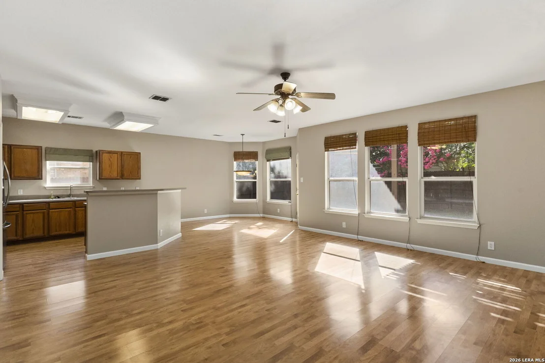 Photo of 8012 Eagle Peak