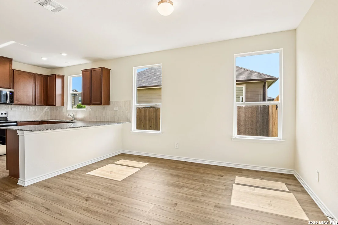 Photo of 448 Horizon Pointe