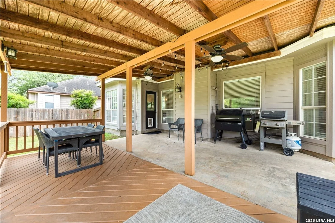 Photo of 18306 Edwards Oaks