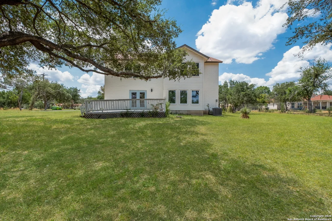 Photo of 15410 Tamaron