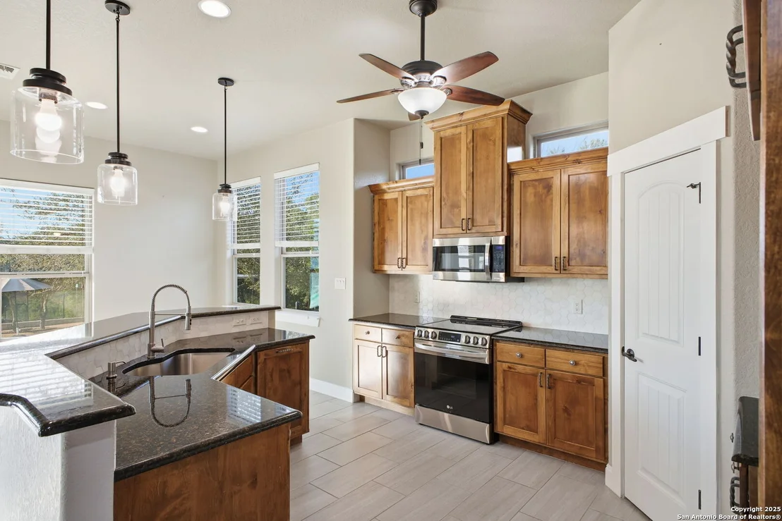 Photo of 1275 Mystic Breeze