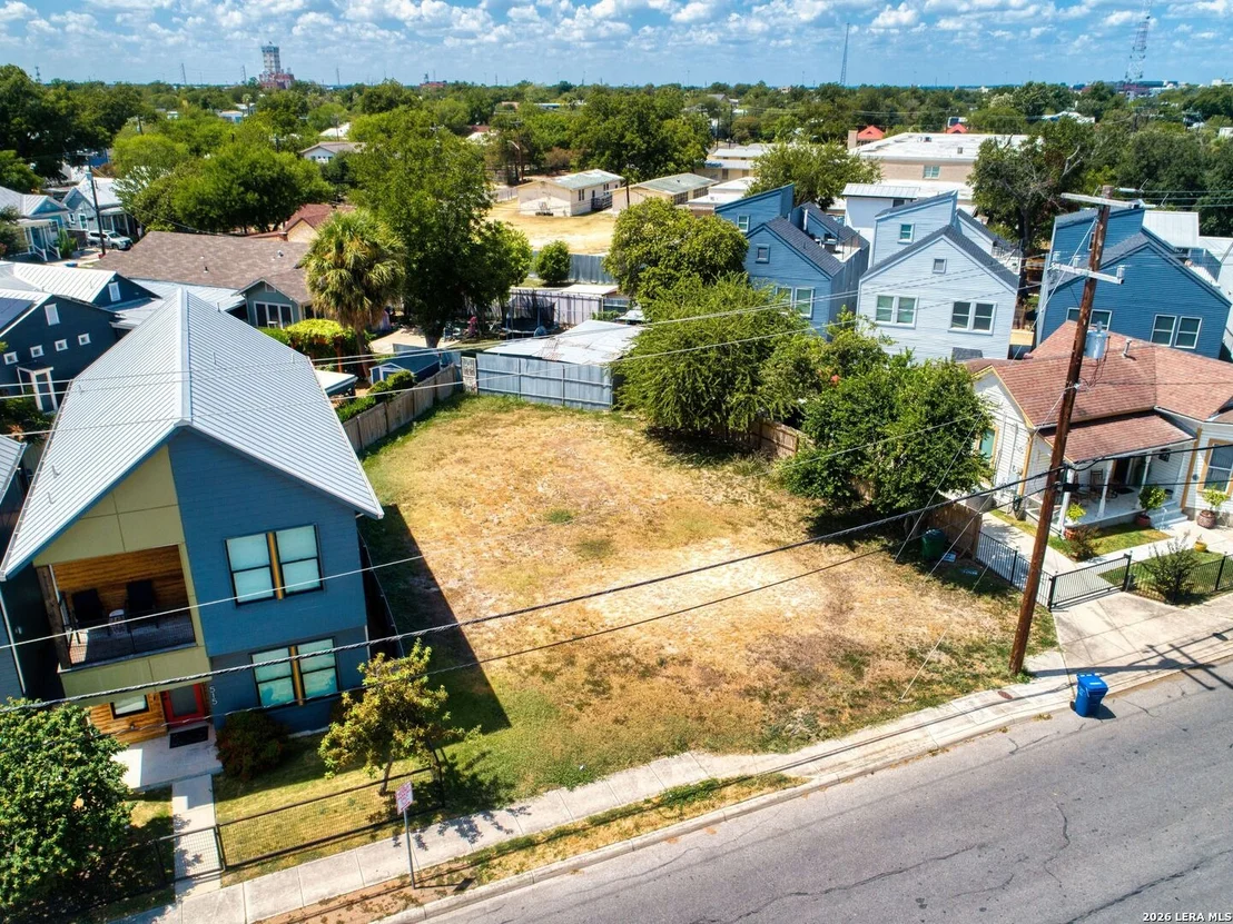 Photo of 421 Labor Street