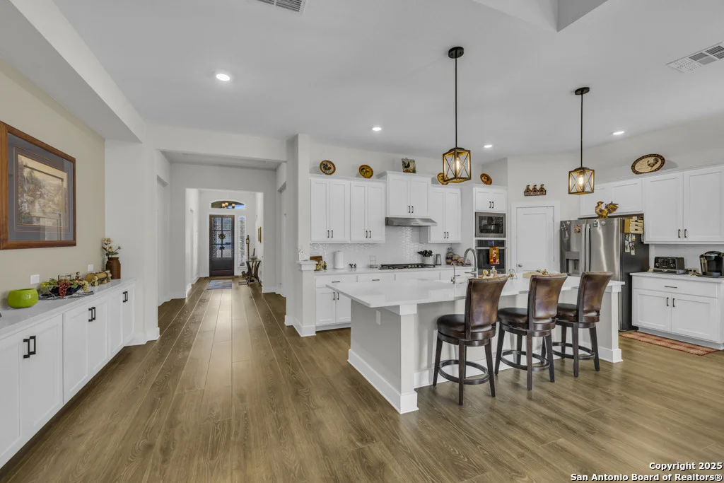 Photo of 929 Rench