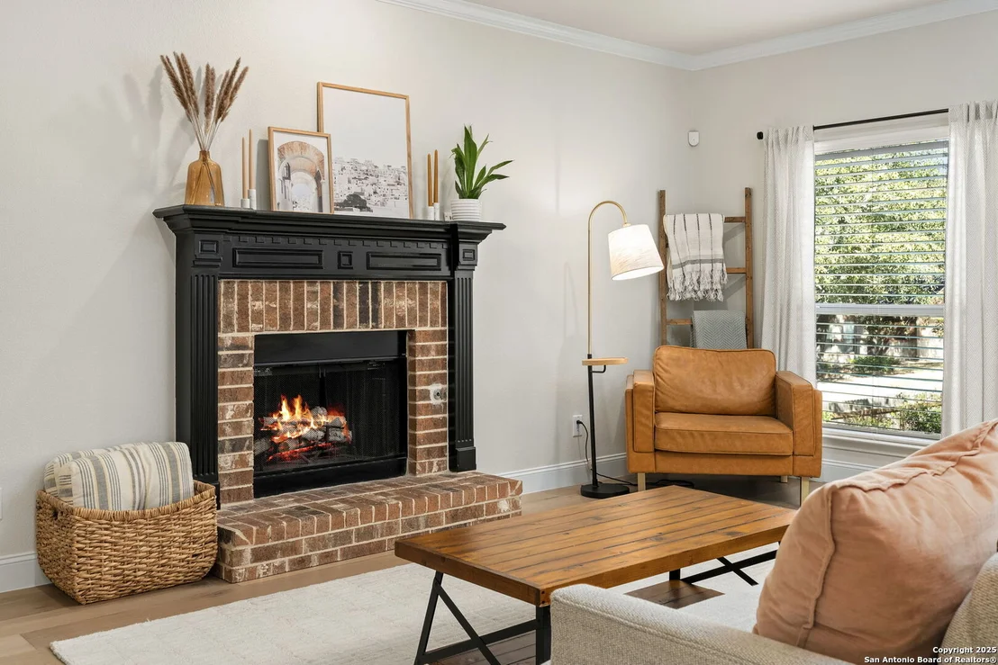 Photo of 8615 Solano Dr
