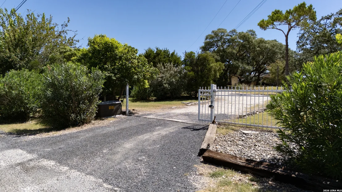 Photo of 103 Lariat Dr
