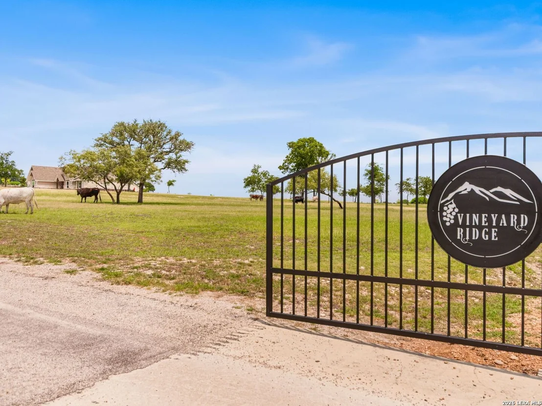 Photo of LOT 88 Axis Circle