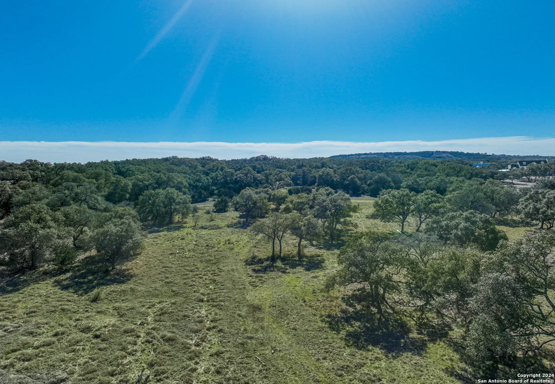 Photo of 114 Sabinas Creek Ranch Rd