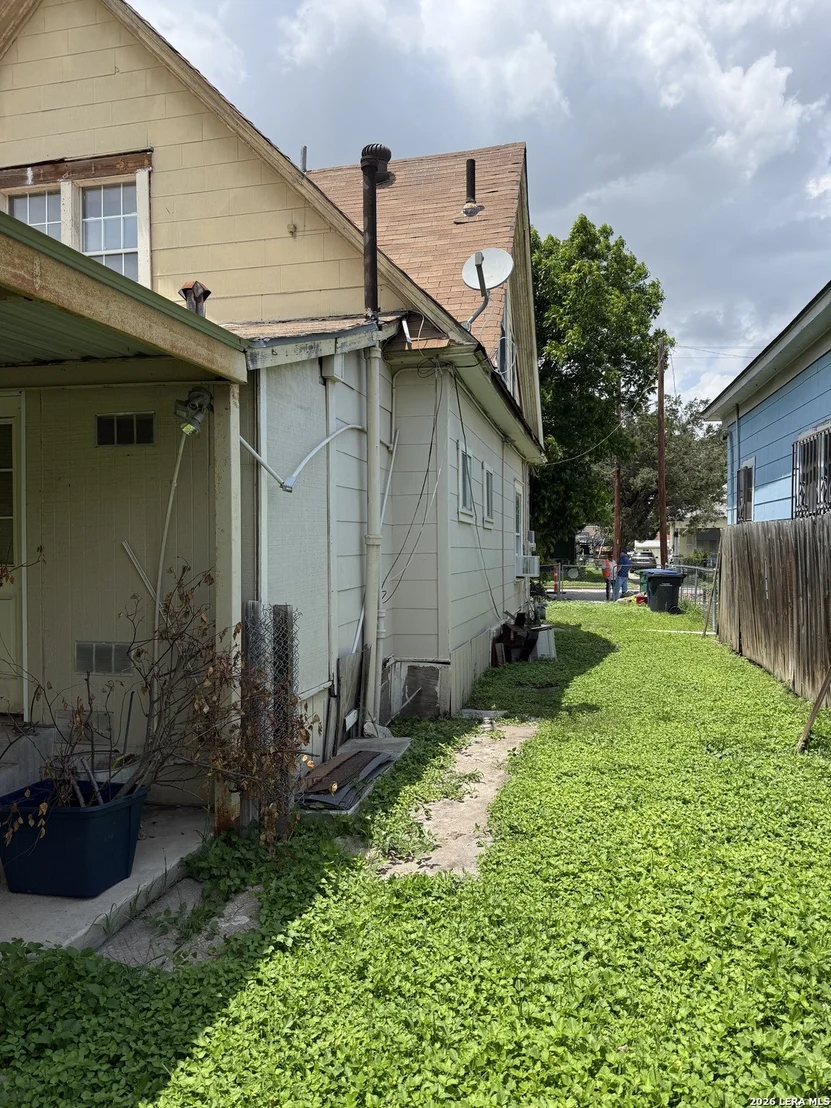Photo of 210 Chicago Blvd