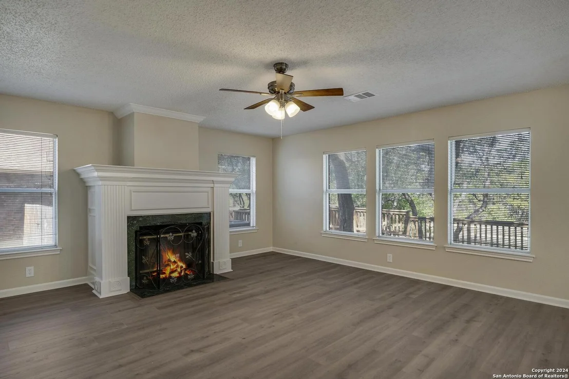 Photo of 14214 PEBBLE GLADE