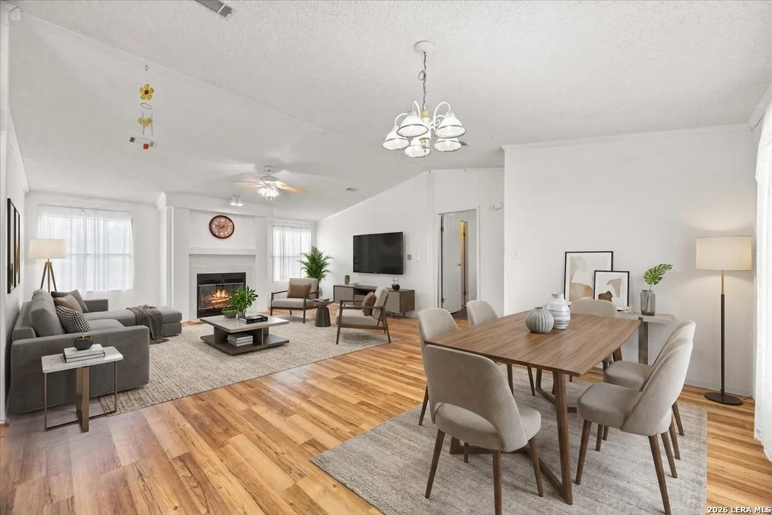 Photo of 611 Hedgestone