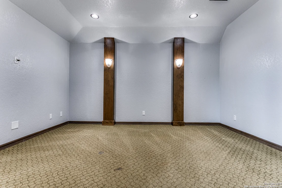 Photo of 8826 Falcon Place