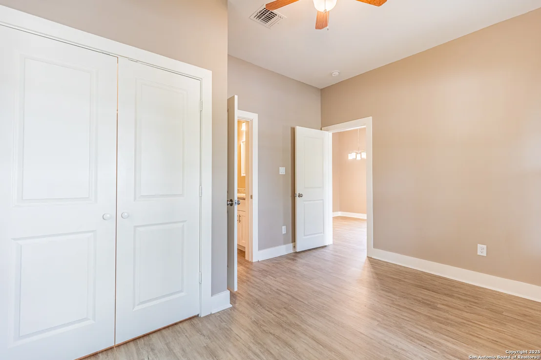 Photo of 1042 PASO HONDO