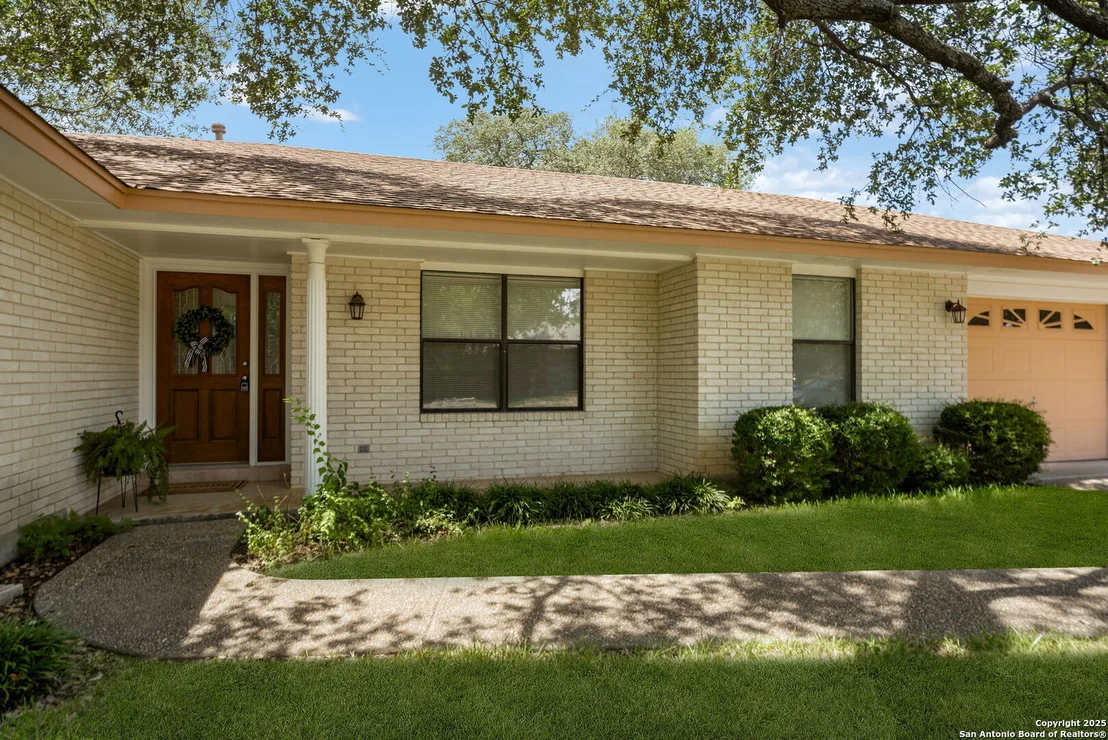 Photo of 4511 Empress Woods
