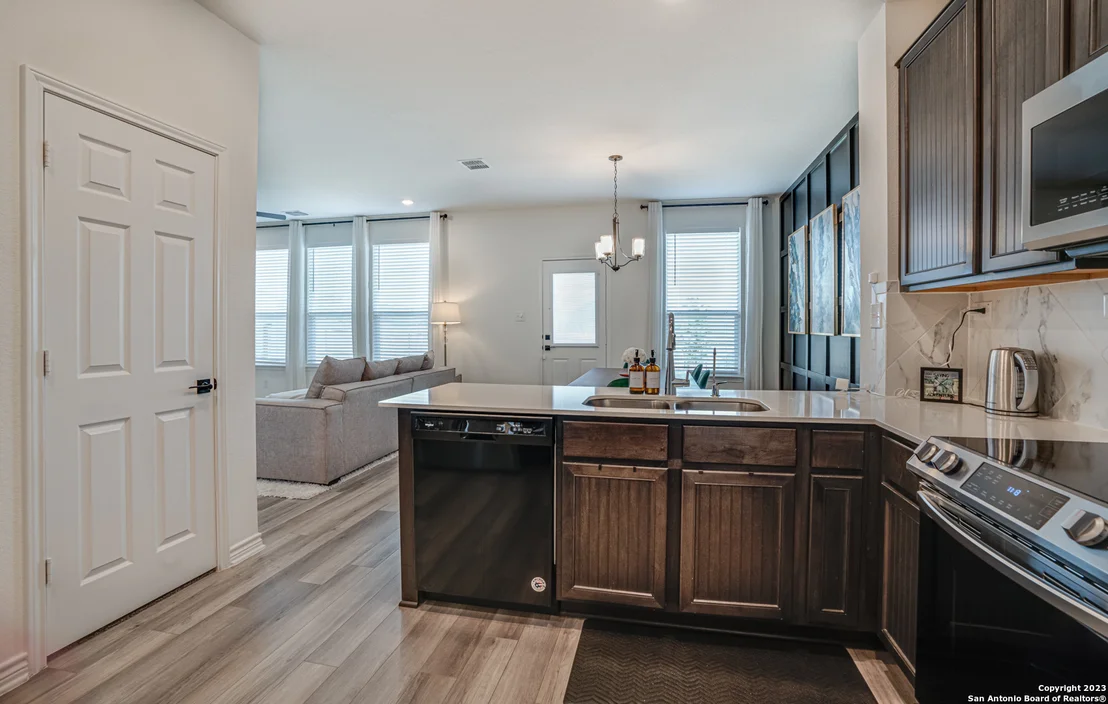 Photo of 1806 Overlook Bnd
