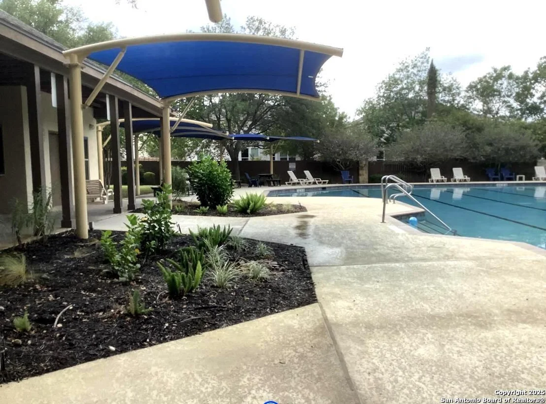 Photo of 9110 Feather Bluff