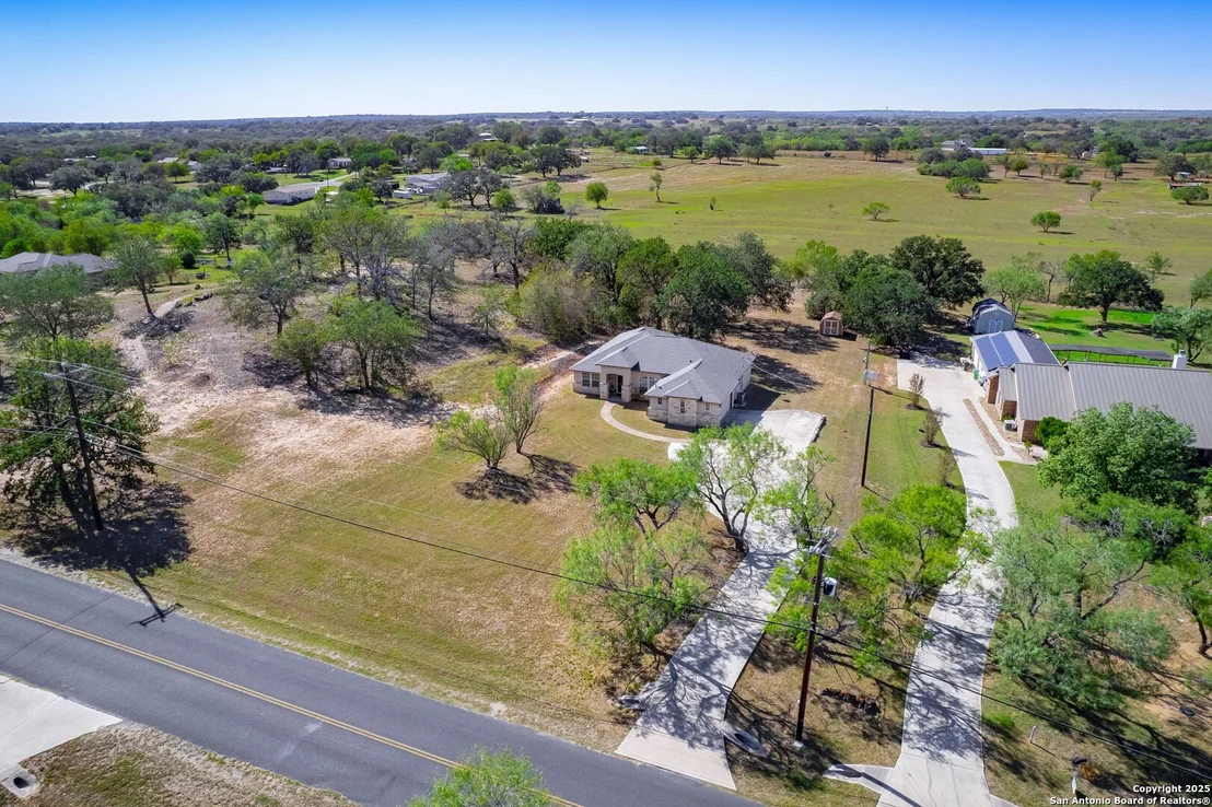 Photo of 22211 Savannah Heights