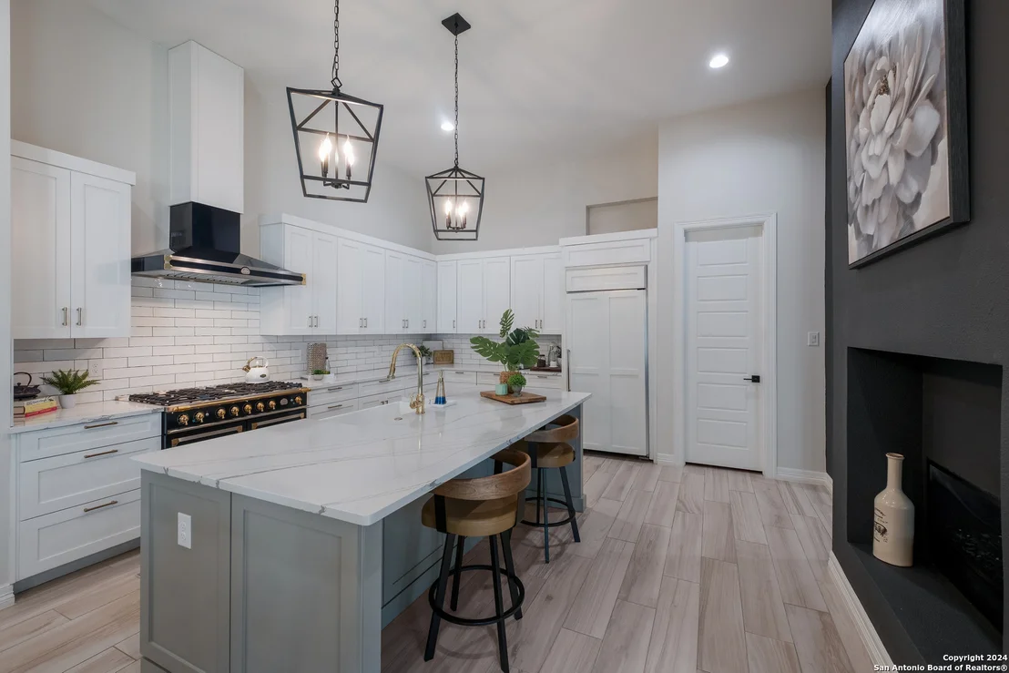 Photo of 718 post oak ridge