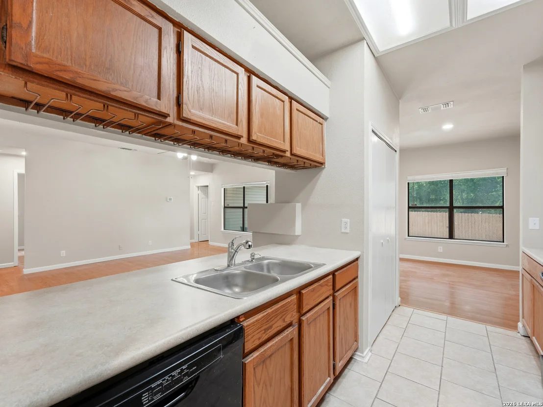 Photo of 7914 WAYSIDE TRL
