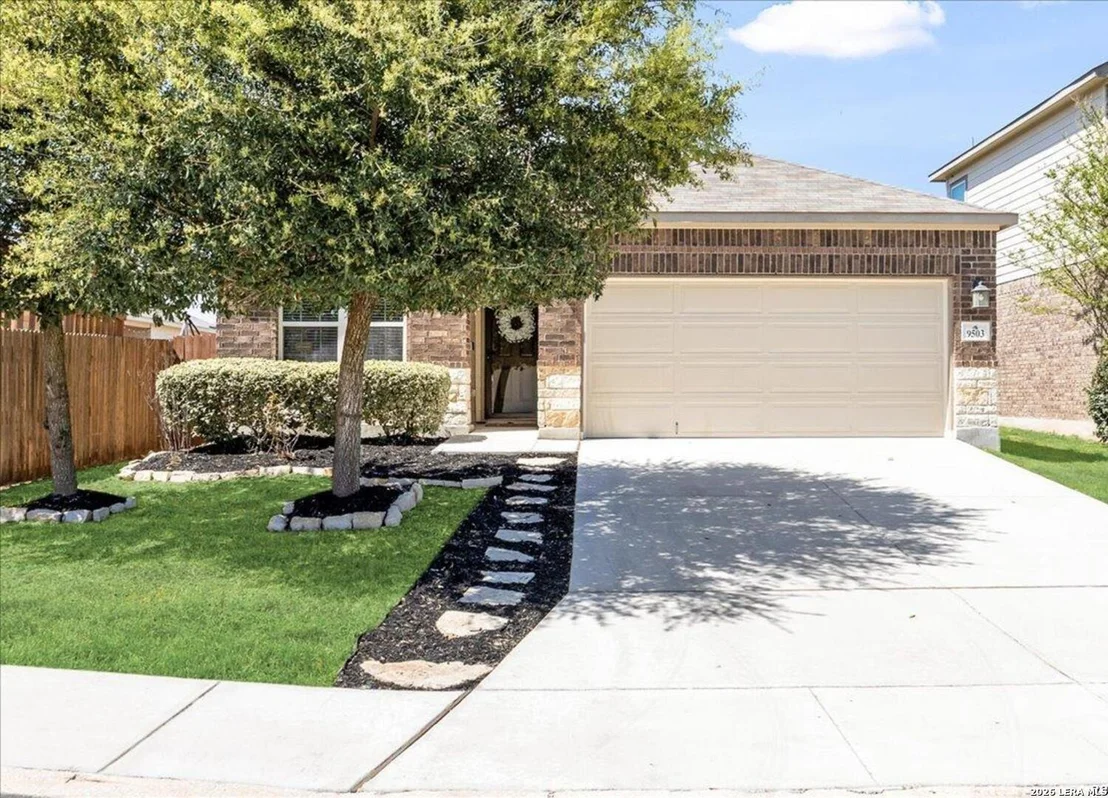 Photo of 9503 Bricewood Oak