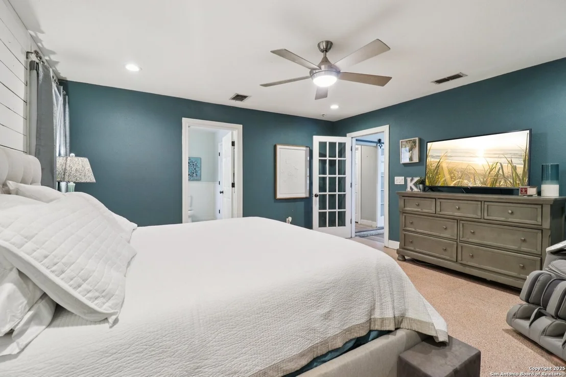 Photo of 503 Mockingbird