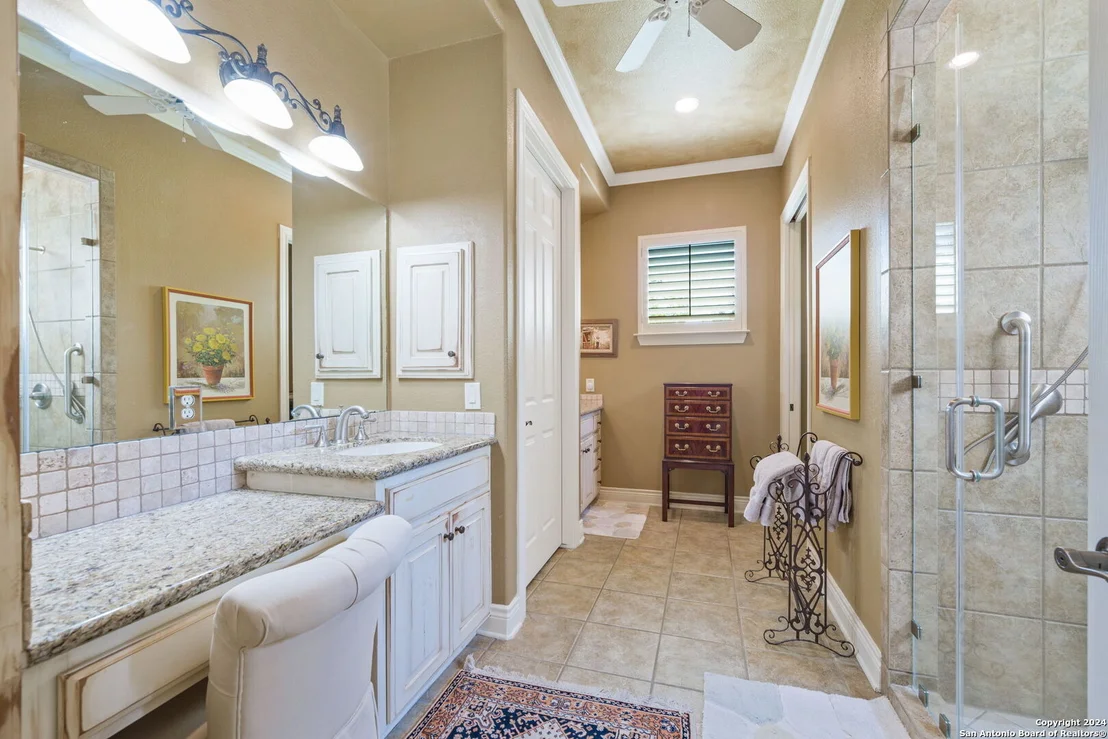Photo of 24910 ESTANCIA CIR