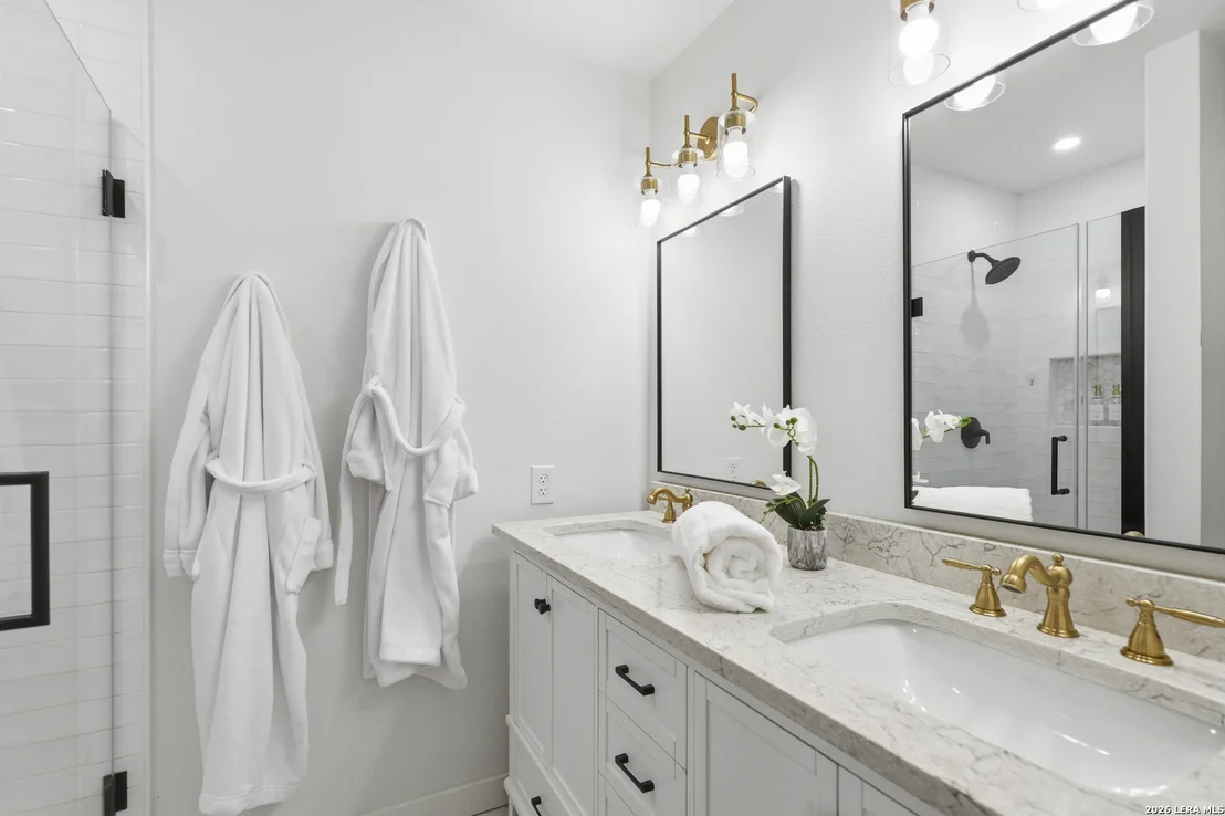 Photo of 8908 CEDAR TRL