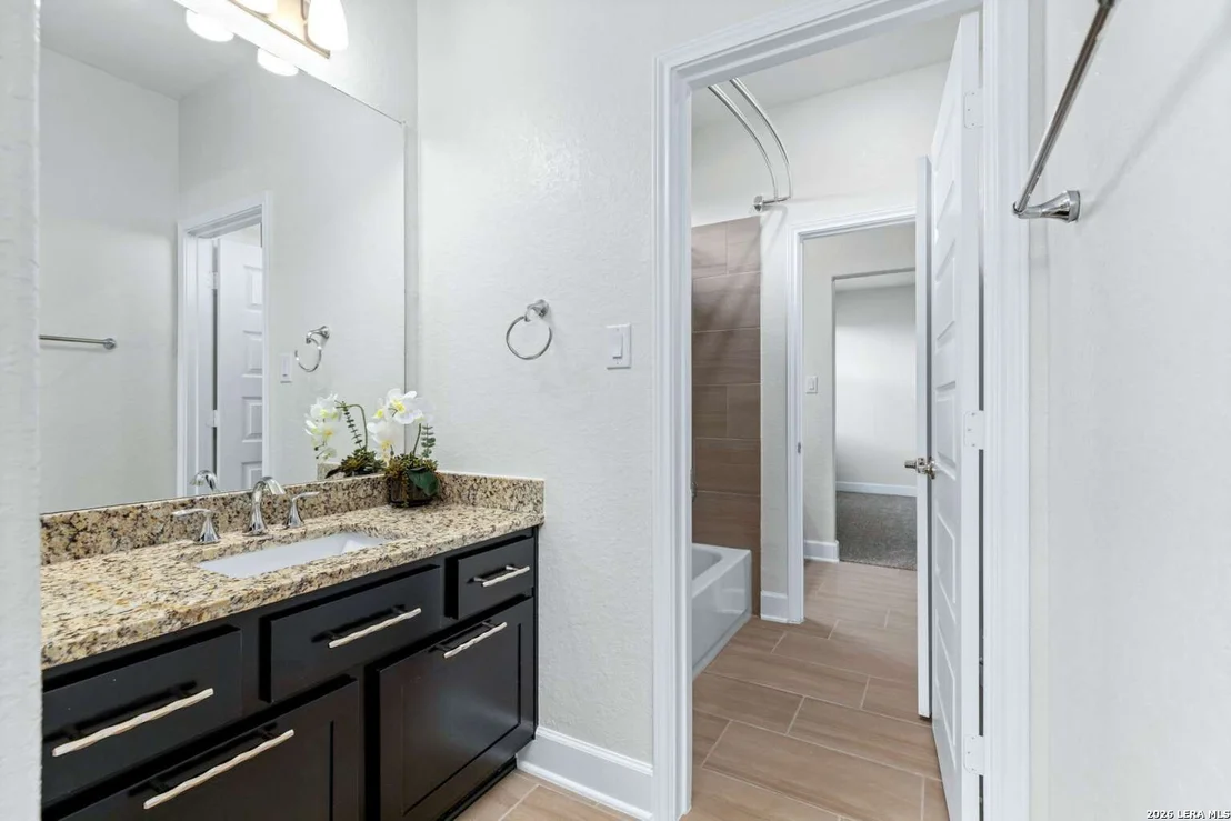 Photo of 118 MADRONE TRL