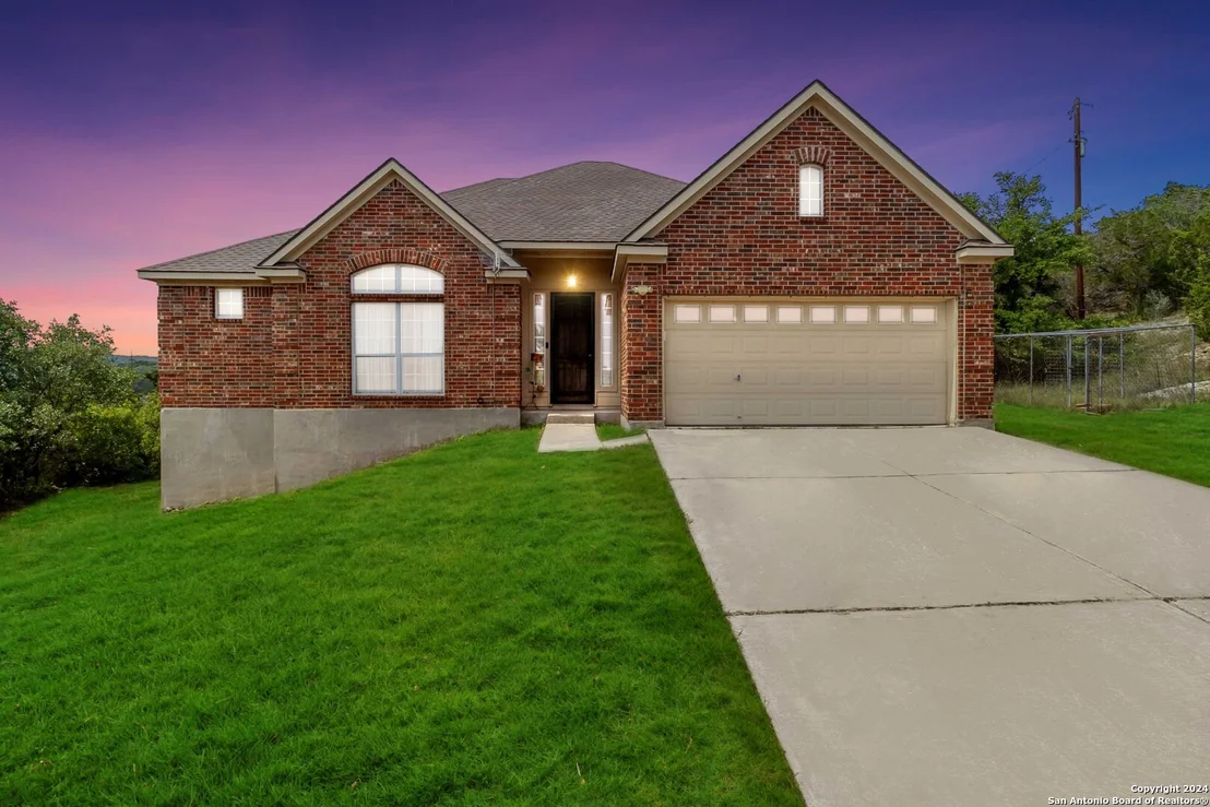 Photo of 846 COUNTY ROAD 2763